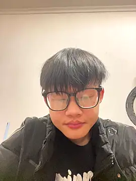 Snapshot of Colby-678 chatting on November 28, 2025, 10:40 am Colby-678 online show from November 28, 2025, 10:40 am