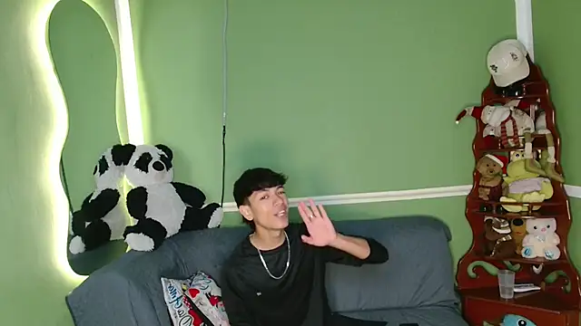 Snapshot of murb_xxx chatting on November 27, 2025, 12:18 pm murb xxx online show from November 27, 2025, 12:18 pm