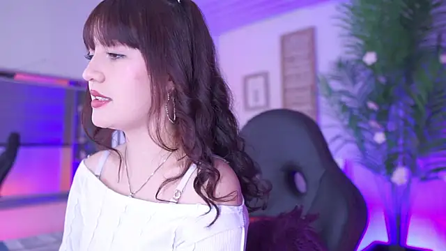 dakotaa 01 online show from December 1, 2025, 3:06 pm