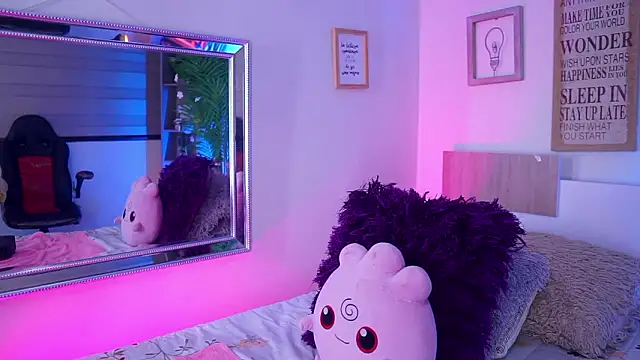 Snapshot of dakotaa_01 chatting on February 3, 2026, 5:29 pm dakotaa 01 online show from February 3, 2026, 5:29 pm