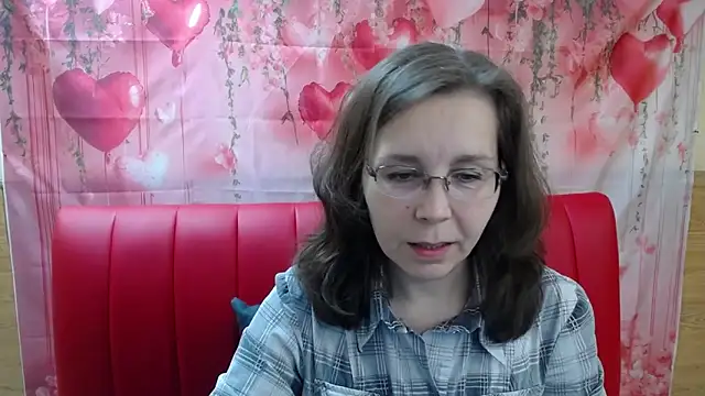 DaisyEdit online show from April 4, 2026, 5:27 am