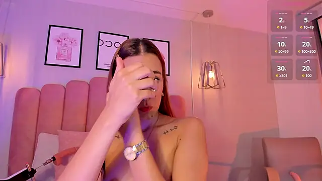 amaia foxx online show from May 15, 2026, 8:27 pm