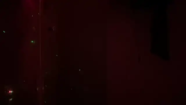 Snapshot of madlynginger chatting on November 30, 2025, 4:33 pm madlynginger online show from November 30, 2025, 4:33 pm