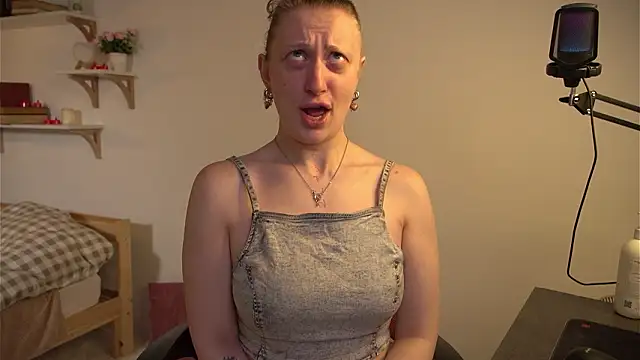 Snapshot of Helga_vibe chatting on March 20, 2026, 1:05 pm Helga vibe online show from March 20, 2026, 1:05 pm