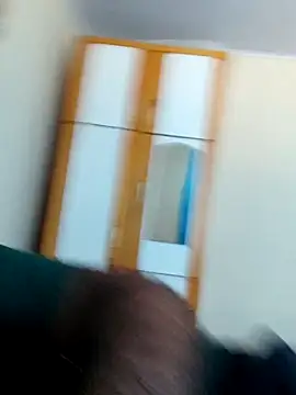 Silvakkfitk online show from December 2, 2025, 2:23 pm