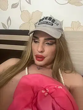 AliceLynn-TS online show from April 29, 2026, 4:49 am