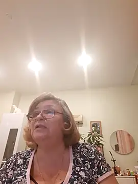 rekelme online show from March 18, 2025, 5:21 pm