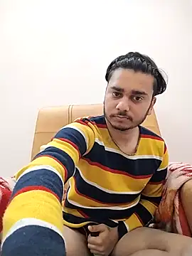 samnick4321 online show from December 18, 2025, 4:40 am