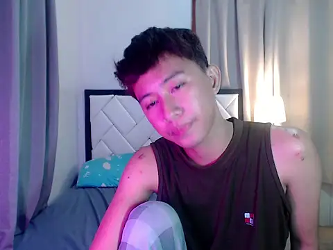 Snapshot of asiantwink0000 chatting on February 16, 2026, 2:02 pm asiantwink0000 online show from February 16, 2026, 2:02 pm