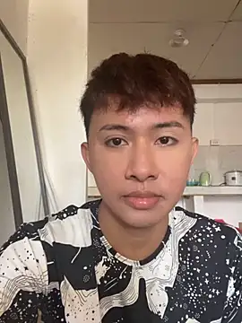 asiantwink0000 online show from April 2, 2026, 2:53 am