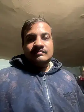 Saxymood1111 online show from November 27, 2025, 3:58 pm