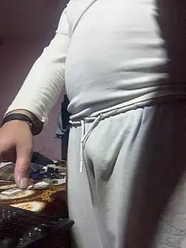 Saxymood1111 online show from February 20, 2026, 2:28 pm