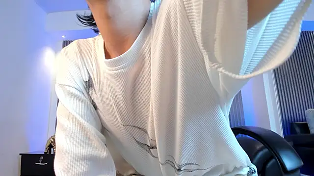 Bastthianxxx online show from November 28, 2025, 6:32 pm