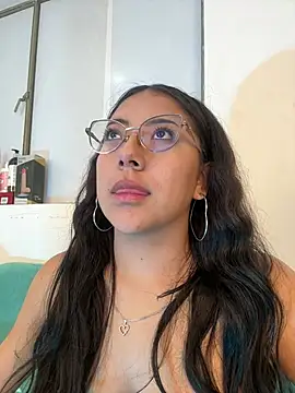 Snapshot of Dafne_se chatting on February 14, 2026, 12:07 am Dafne se online show from February 14, 2026, 12:07 am