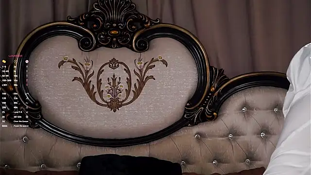 AunclreaVache online show from March 3, 2026, 2:18 am