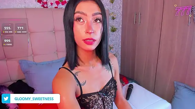 Ounla Sweet online show from February 2, 2026, 1:37 am