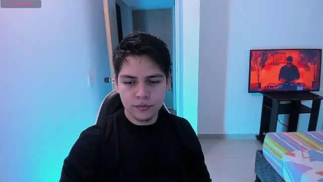 Asta YunoXXX online show from May 23, 2026, 4:18 am