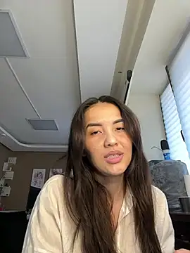cordeliawow online show from June 7, 2026, 5:55 am