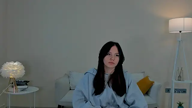 Snapshot of MyrtieSerisky chatting on December 1, 2025, 9:14 am MyrtieSerisky online show from December 1, 2025, 9:14 am