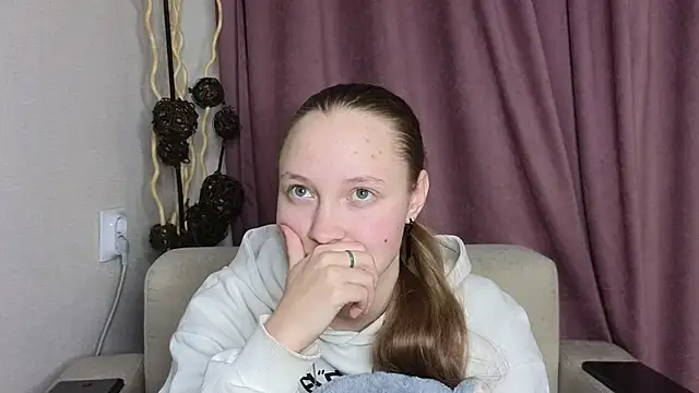 BibiStapler online show from January 14, 2026, 7:19 pm