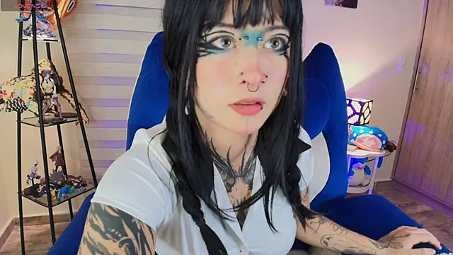 AryRousse online show from January 15, 2026, 2:16 am