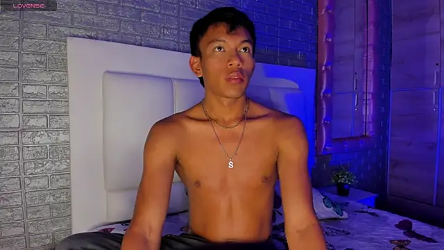 santinaughty online show from January 10, 2026, 3:41 am