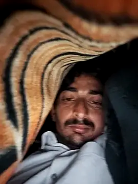 TwinklyBasket897 online show from December 15, 2025, 5:39 pm