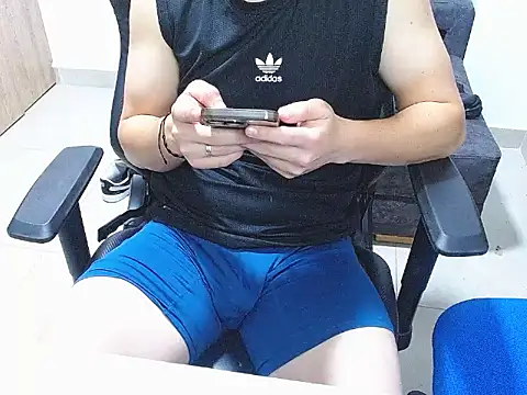 Snapshot of Liam_jones10 chatting on November 29, 2025, 7:00 am Liam jones10 online show from November 29, 2025, 7:00 am