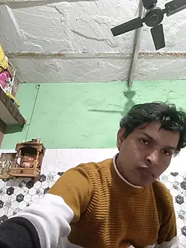 Snapshot of nitinkamal5050 chatting on December 2, 2025, 10:20 am nitinkamal5050 online show from December 2, 2025, 10:20 am