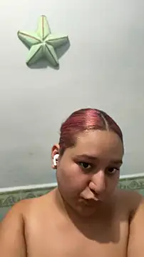 Kittysweet2001 online show from May 16, 2026, 5:37 am