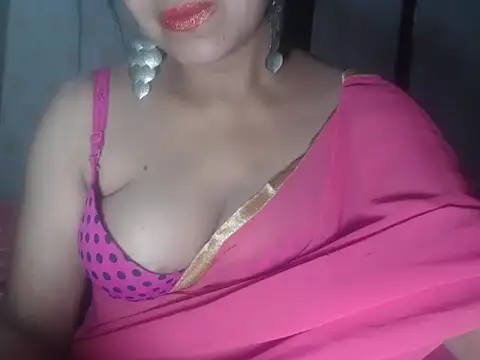 Hotronita123 online show from May 14, 2026, 5:20 pm