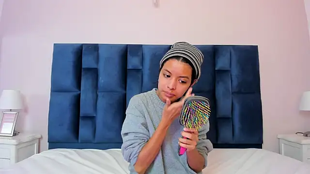 GrishaMochka online show from December 5, 2025, 12:36 pm