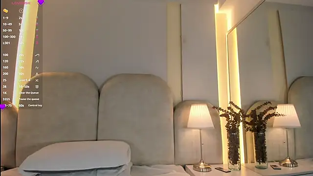 Snapshot of Alicia_Monroe_ chatting on June 27, 2026, 11:59 am Alicia Monroe online show from June 27, 2026, 11:59 am