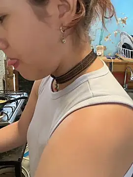 dakota021 online show from February 6, 2026, 5:16 pm