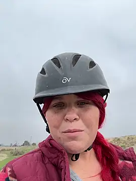 WattledFourth online show from November 30, 2025, 7:40 pm