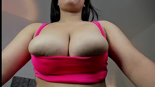 Mia Allenn online show from February 10, 2026, 12:53 pm