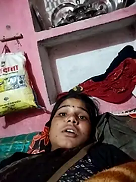 CUTE nenshi online show from December 5, 2025, 1:42 pm