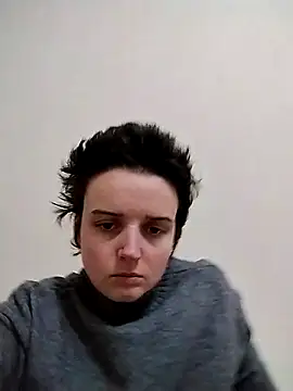 Snapshot of Amy01112 chatting on April 1, 2026, 1:28 am Amy01112 online show from April 1, 2026, 1:28 am