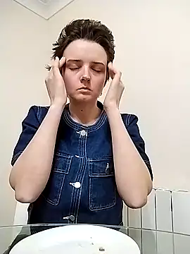 Snapshot of Amy01112 chatting on April 1, 2026, 7:00 pm Amy01112 online show from April 1, 2026, 7:00 pm