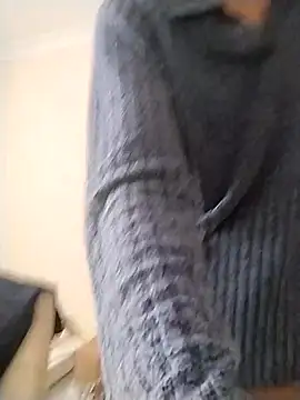 Snapshot of Amy01112 chatting on April 9, 2026, 9:47 am Amy01112 online show from April 9, 2026, 9:47 am