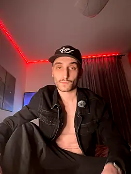 Snapshot of Crazy_Marshall chatting on December 2, 2025, 8:48 pm Crazy Marshall online show from December 2, 2025, 8:48 pm