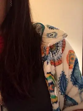 gatitachula93 online show from March 14, 2026, 8:47 pm