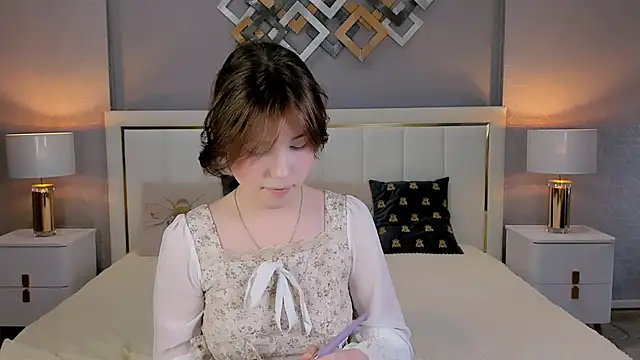 YONA WINK online show from March 26, 2026, 10:21 am