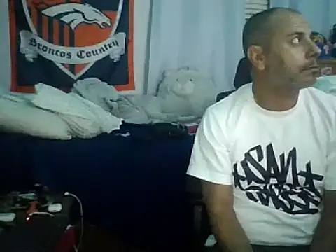 Snapshot of ValuedConcept687 chatting on February 24, 2026, 8:01 am ValuedConcept687 online show from February 24, 2026, 8:01 am