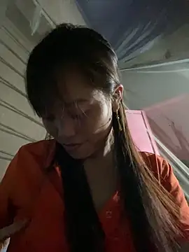 Snapshot of Lilik2 chatting on February 13, 2026, 2:02 pm Lilik2 online show from February 13, 2026, 2:02 pm