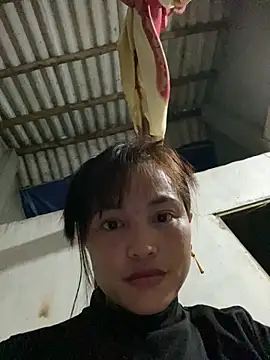 Snapshot of Lilik2 chatting on February 18, 2026, 9:27 am Lilik2 online show from February 18, 2026, 9:27 am