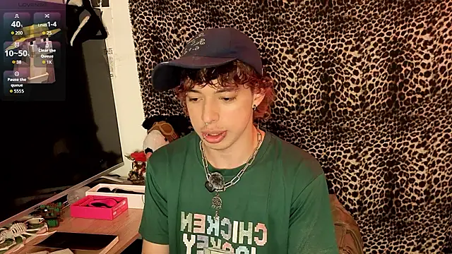 Otter Starr online show from March 20, 2026, 3:11 am