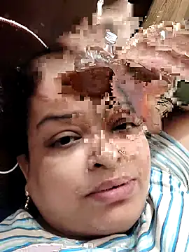 Sexey-Model21 online show from May 30, 2026, 8:33 am