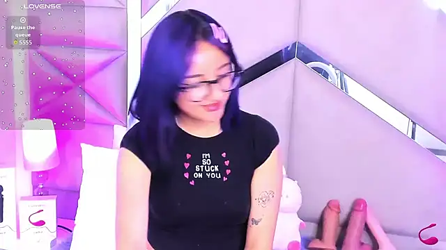 Dreammy Kitty online show from April 6, 2026, 2:07 pm