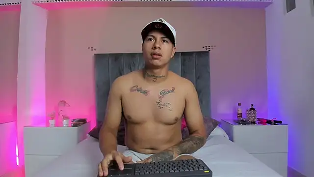 Snapshot of kaylaa_sex chatting on February 7, 2026, 12:42 pm kaylaa sex online show from February 7, 2026, 12:42 pm